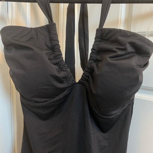 Sea Level Swim Essentials Halter One-Piece Swimsuit - Black Size US 6 - Picture 5 of 9